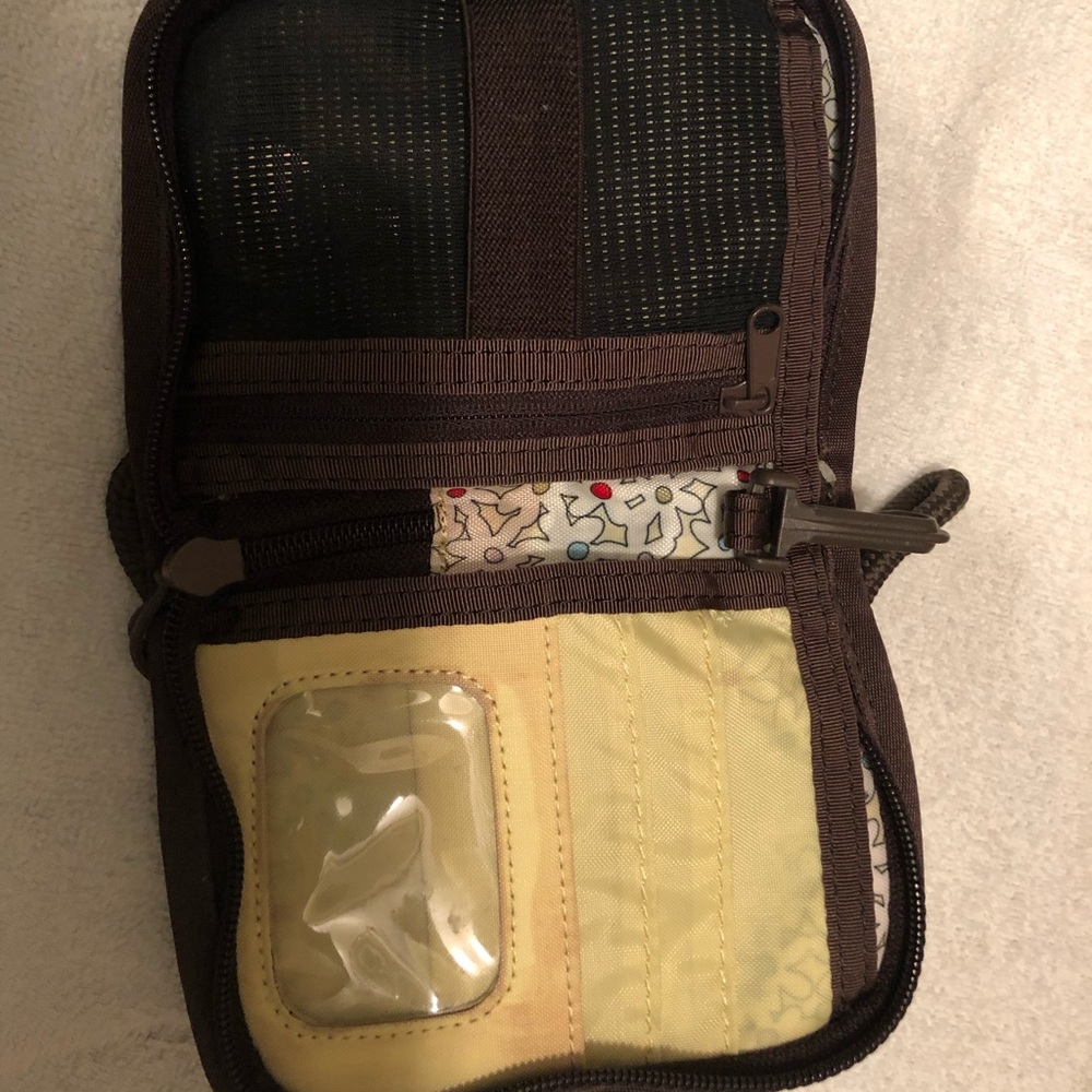 Small little cross body Sherpani purse - Picture 2 of 2